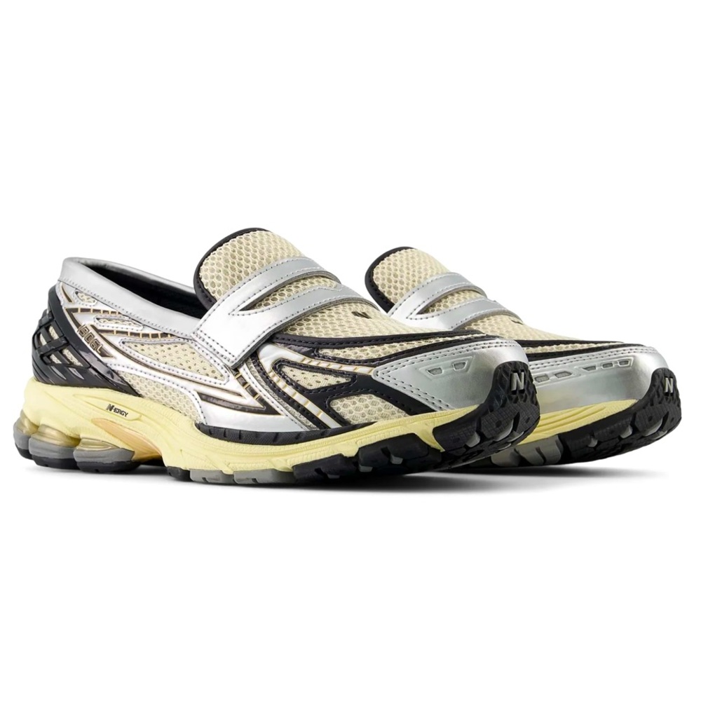 📎 NEW BALANCE 1906L LOAFERS METALLIC SILVER 📎